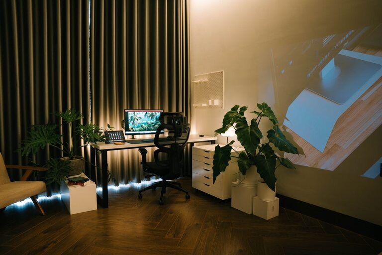 Tips for Creating a Relaxing and Productive Home Office Space